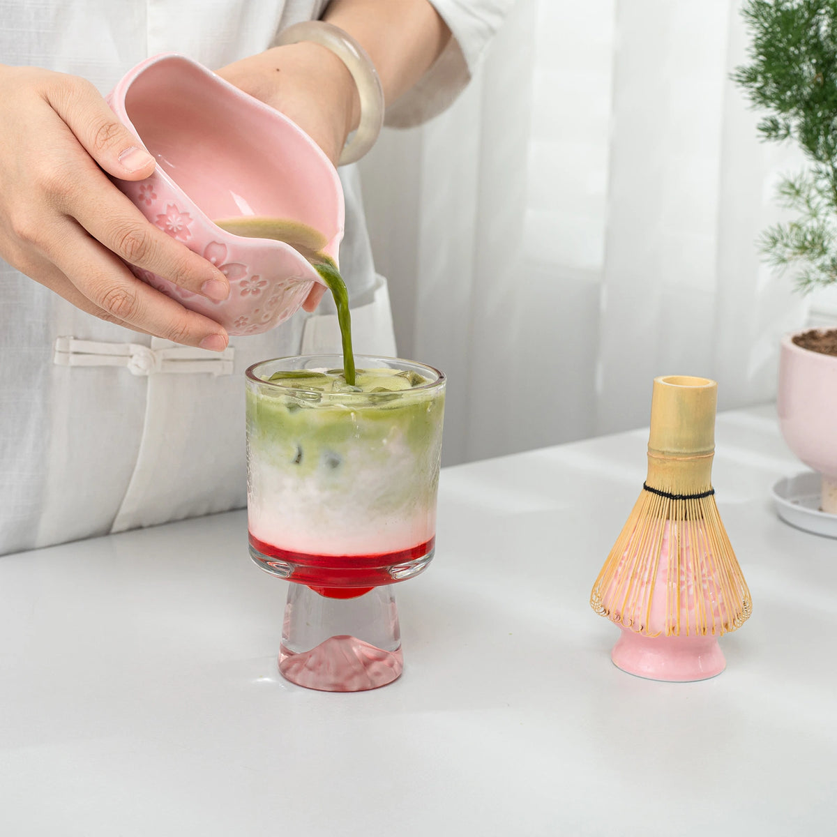 Sakura Pink Matcha Bowl with Spout