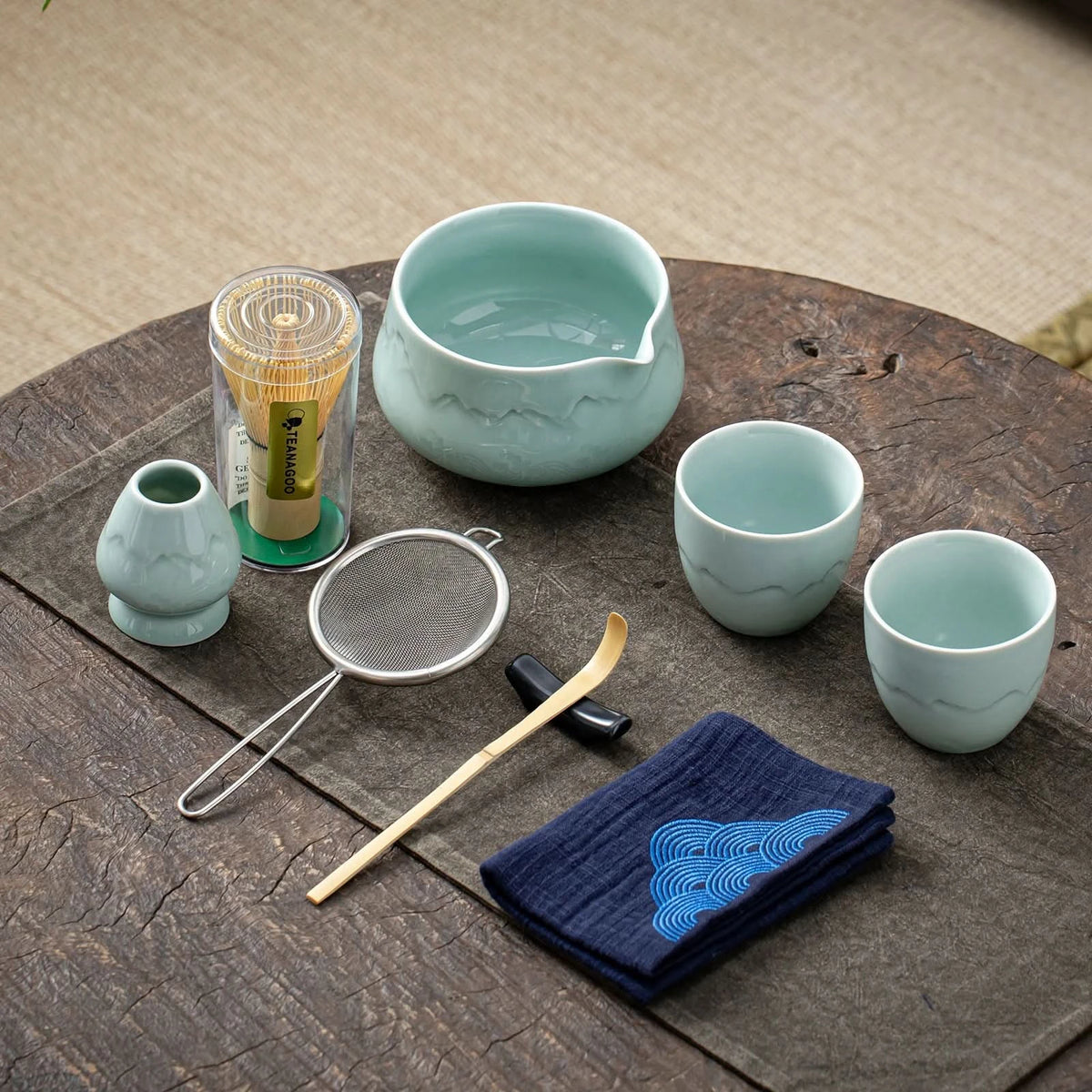 Matcha-Set zum Teilen – Landschafts-Jade-Spitzschale