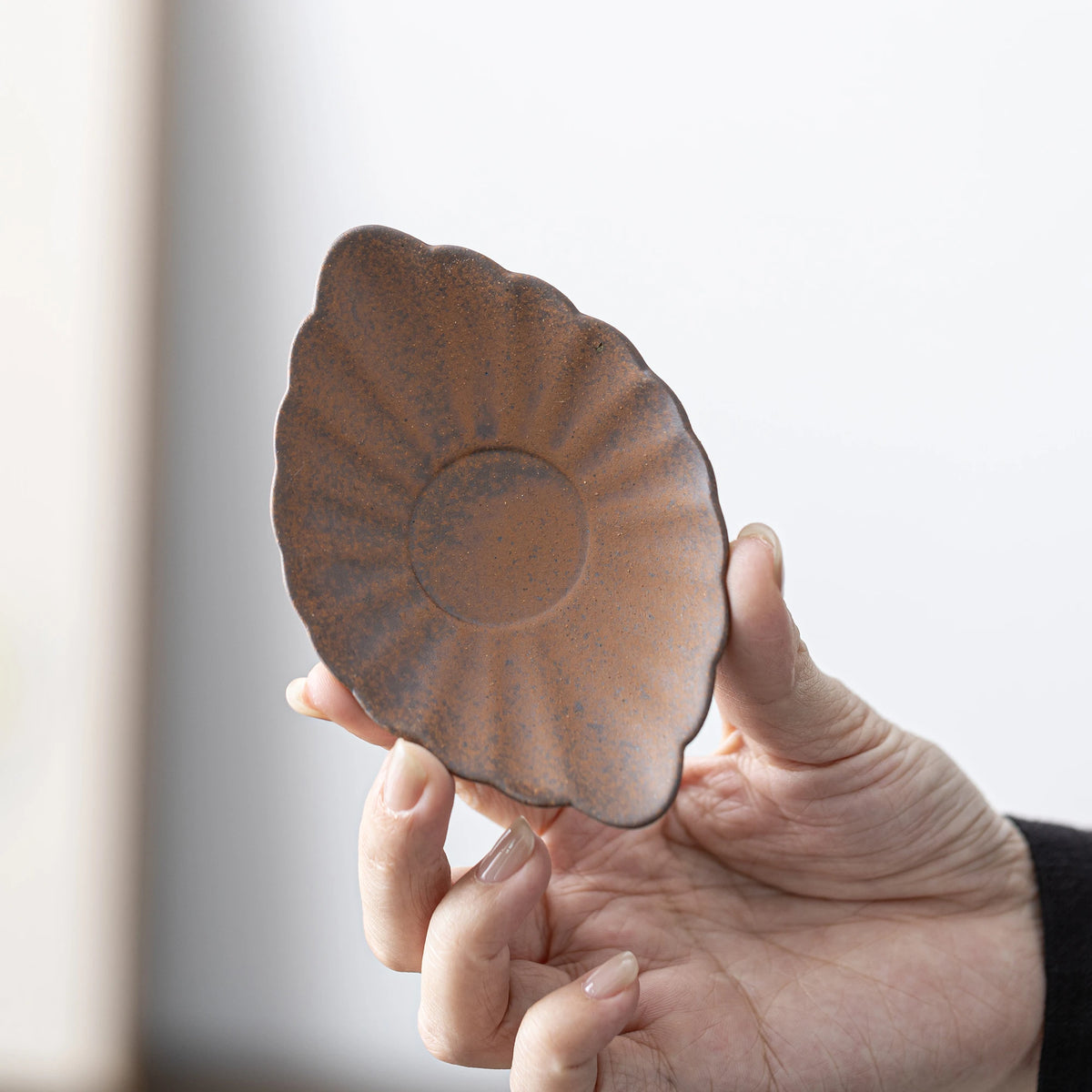 Clay Leaflike Cup Mat