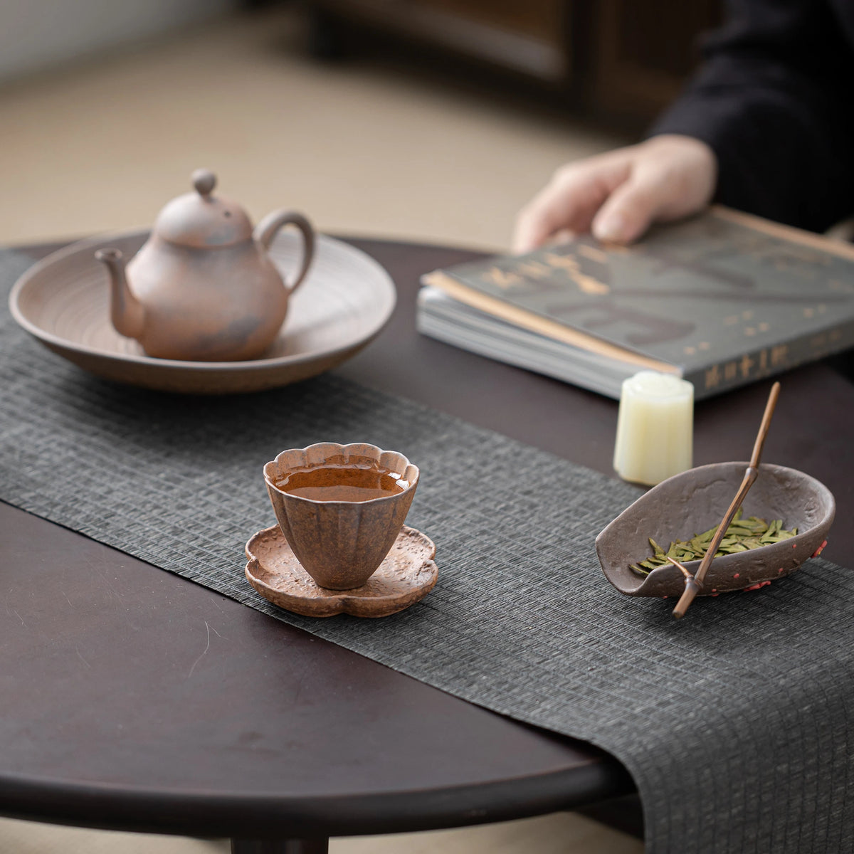 Raw Clay Petal Cup Mat