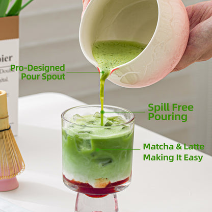 Snow Mountain Pink Matcha-Schale mit Ausgießer