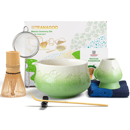 Snow Mountain Green Matcha Bowl with Spout