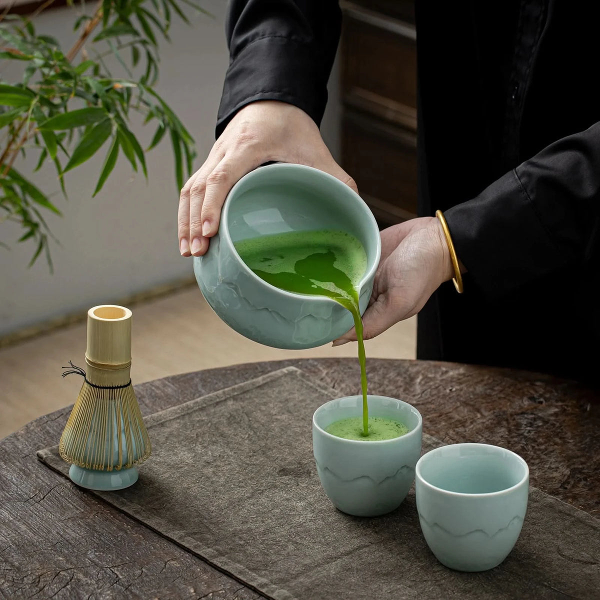 Matcha-Set zum Teilen – Landschafts-Jade-Spitzschale 
