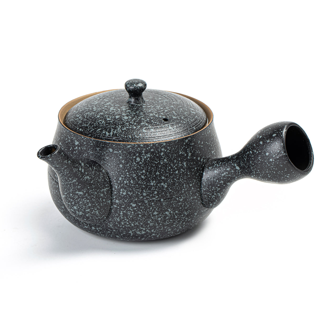Single lid for the teapot
