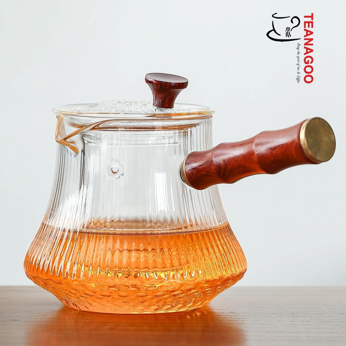 Glass Teapot with Infuser Lid and Wood Handle, 440ml / 15.5oz